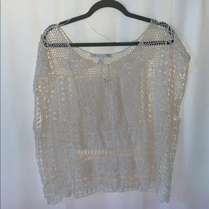 Lace cropped shirt